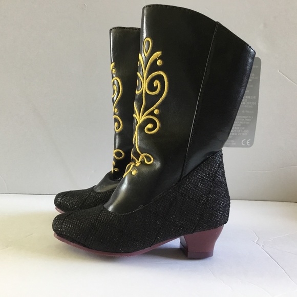 Disney Other - Disney “Anna” Boots